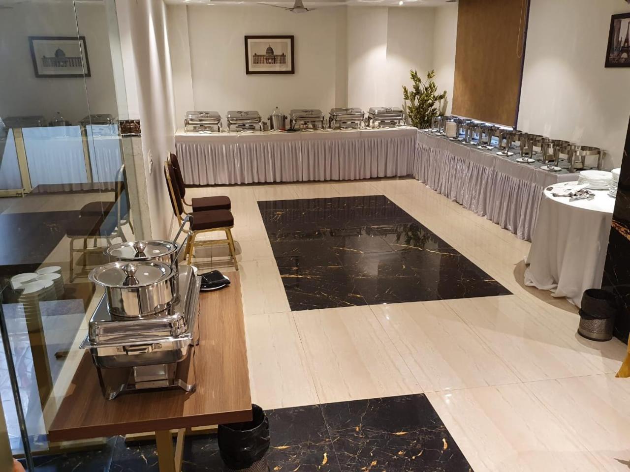 A One Hotels By Ventus Hotels & Resorts- Delhi Airport New Delhi Buitenkant foto